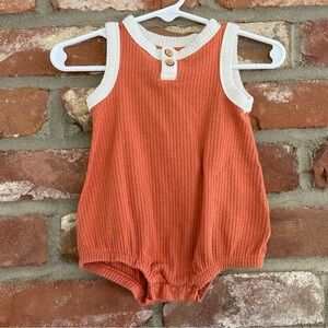 Cat and Jack Ribbed Orange Cream Henley Sleeveless Onesie Summer 3-6m